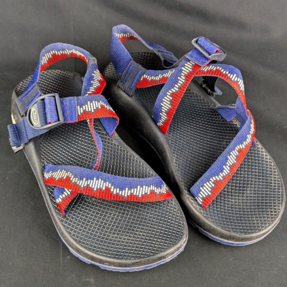 Chaco Mens Sandals in Blue and Red Size 10 Grateful Dead Vibes